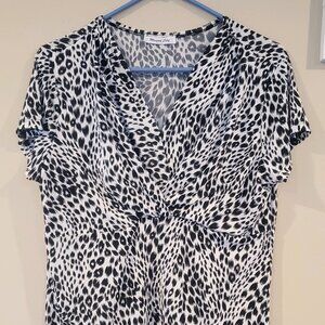 EUC women's Morgan City blouse